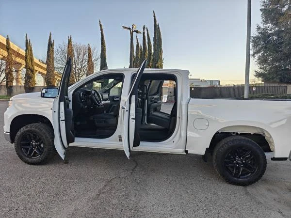 2026 Chevrolet Silverado 4th Gen - Image 11 of 16