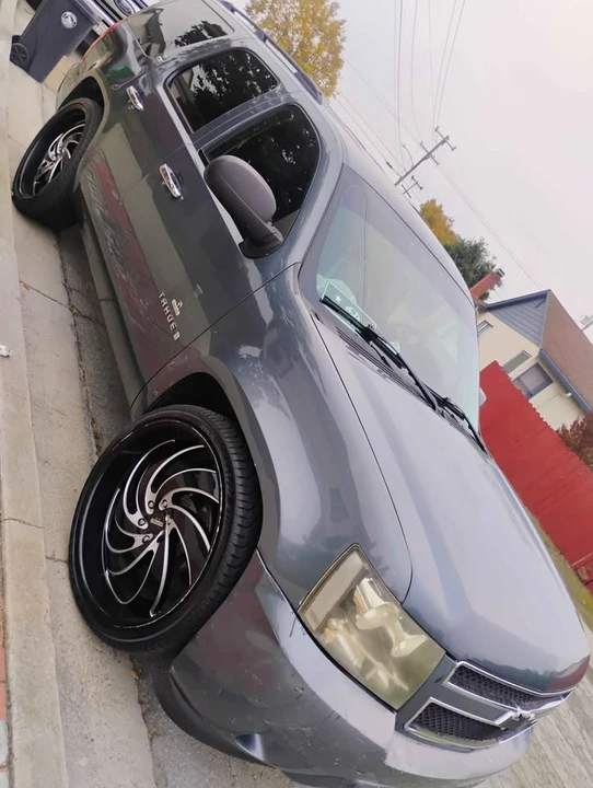 2008 Chevrolet Tahoe 3rd Gen - Image 3 of 10