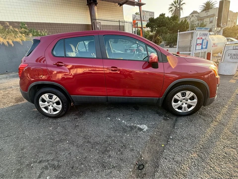 2015 Chevrolet Trax - Image 4 of 9