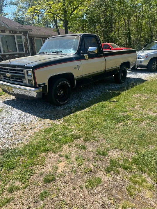 Chevrolet Pickup - Image 4 of 7