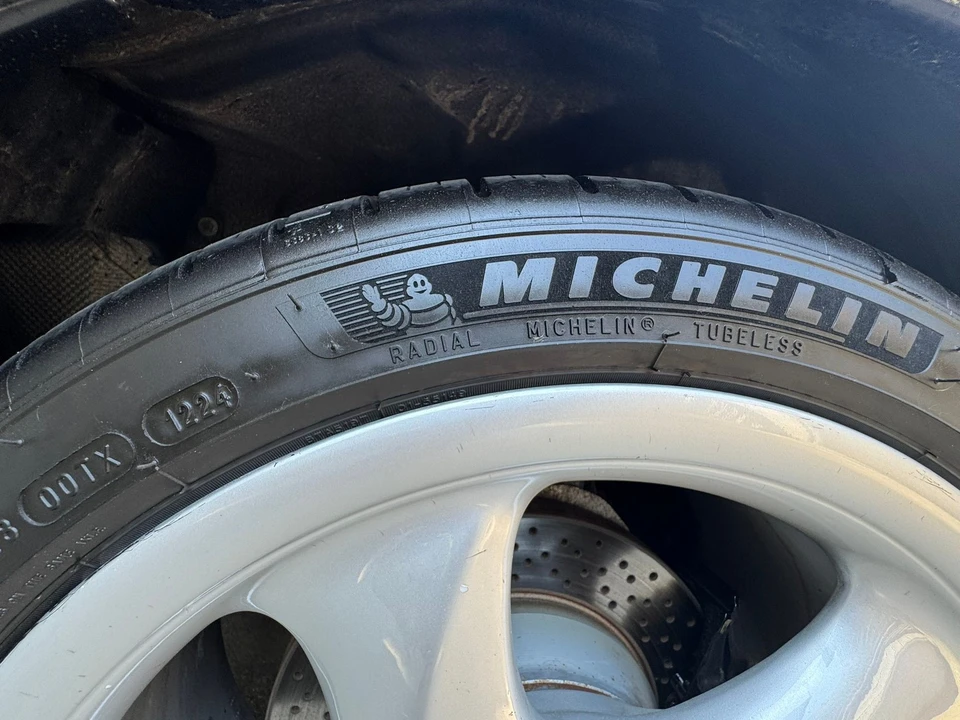 1999 Porsche 996 Carrera - Image 18 of 31