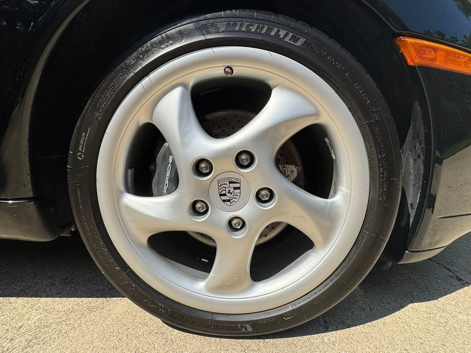 1999 Porsche 996 Carrera - Image 17 of 31