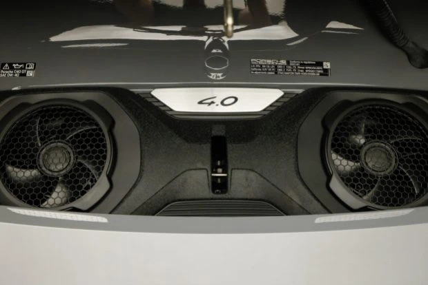 2022 Porsche 992 GT3 - Image 6 of 7