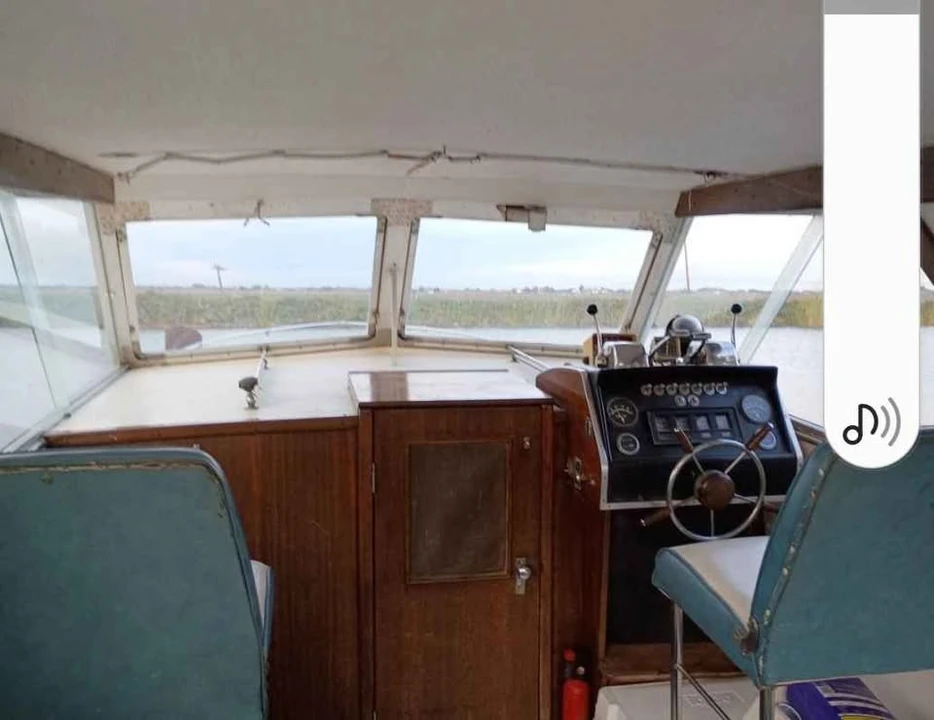 Chris-Craft - Image 4 of 7