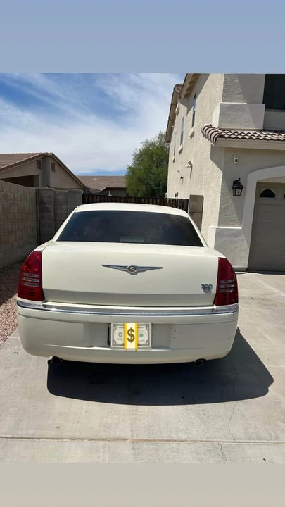 2006 Chrysler 300 (2005-2023) - Image 4 of 8