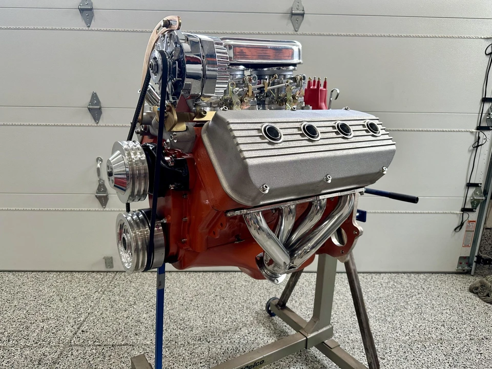 Parts & Memorabilia Engines - Image 5 of 31