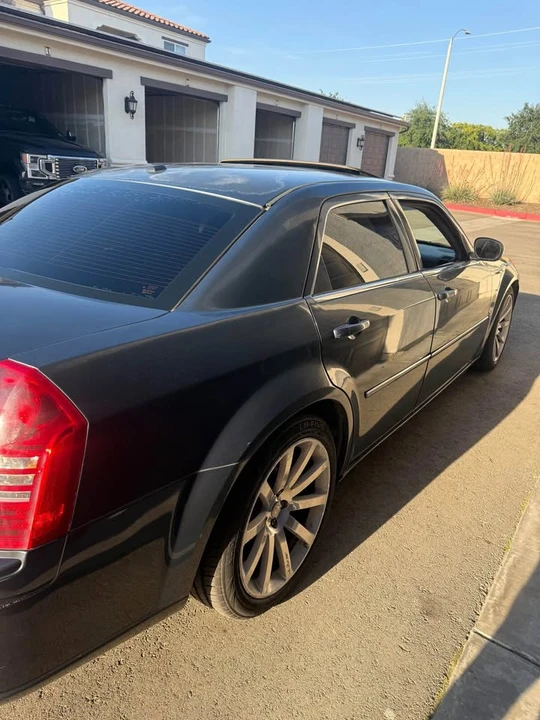 2007 Chrysler 300 (2005-2023) - Image 3 of 7