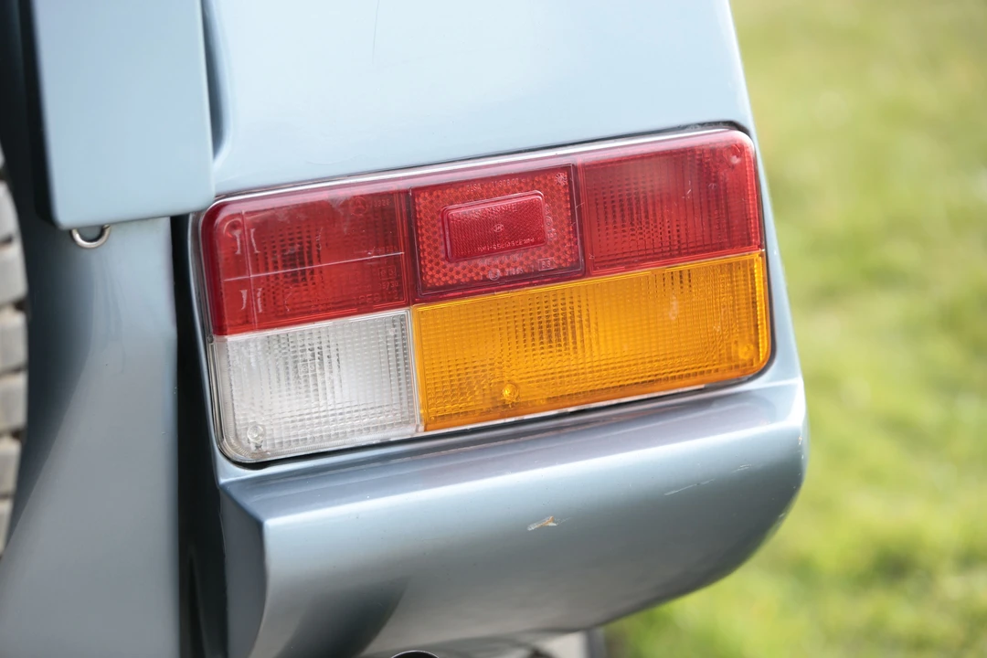 1987 Lamborghini LM002 - Image 5 of 21