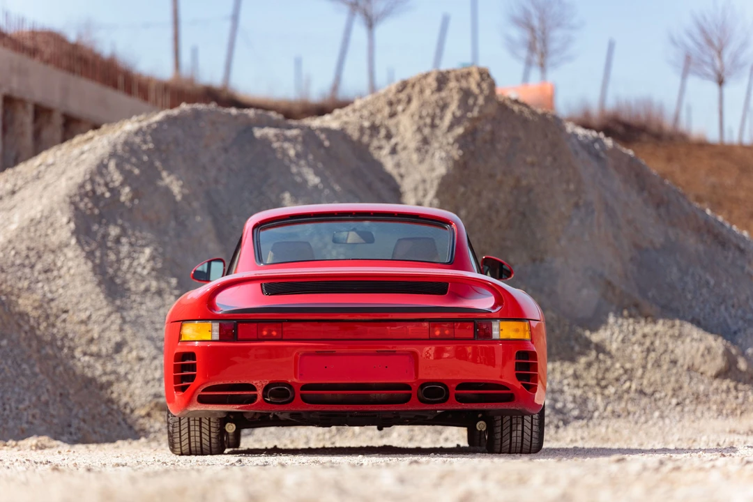 1988 Porsche 959 - Image 27 of 31
