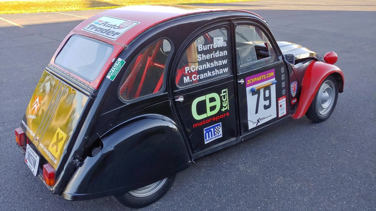 Citroen 2CV - Image 5 of 31