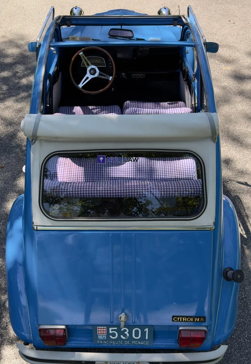 Citroen 2CV - Image 11 of 31