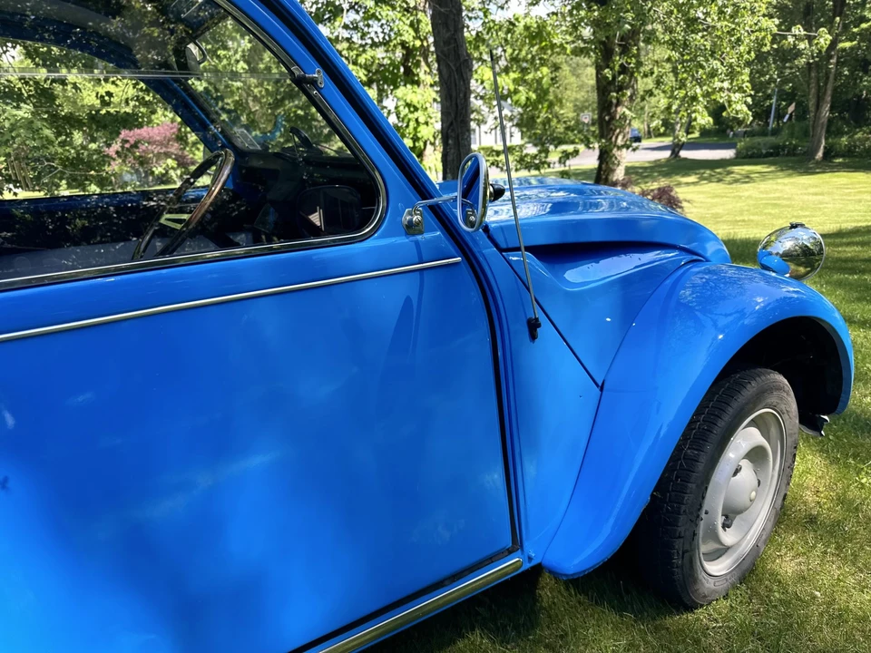 Citroen 2CV - Image 16 of 31