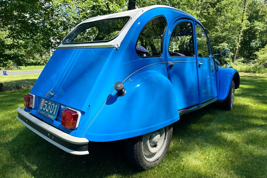 Citroen 2CV - Image 5 of 31