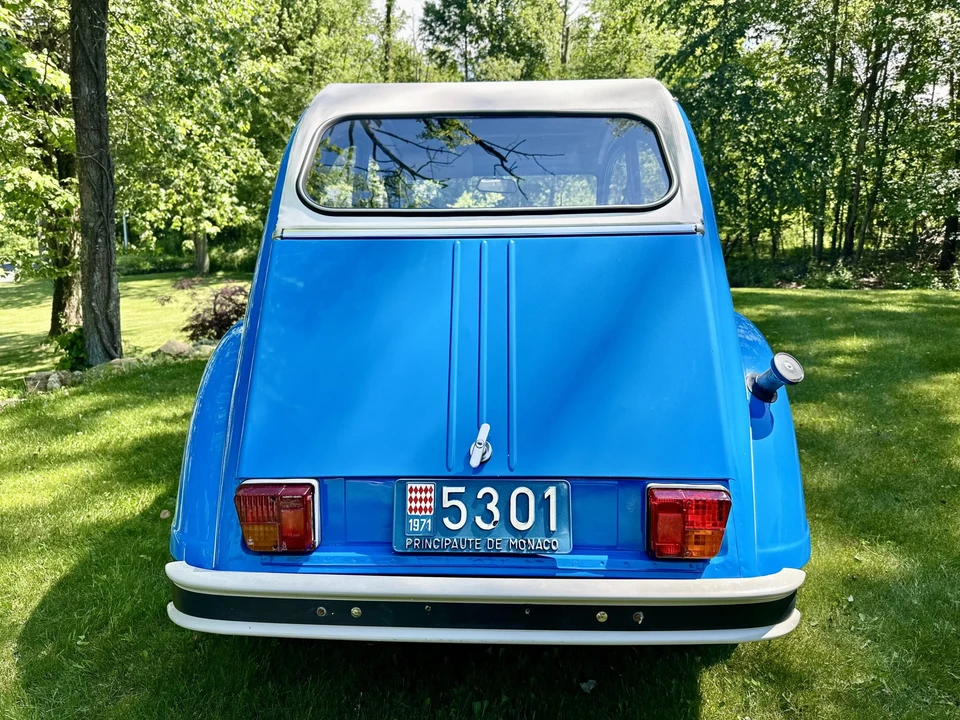 Citroen 2CV - Image 4 of 31
