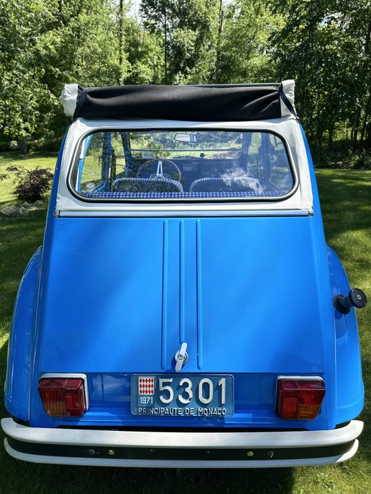 Citroen 2CV - Image 14 of 31