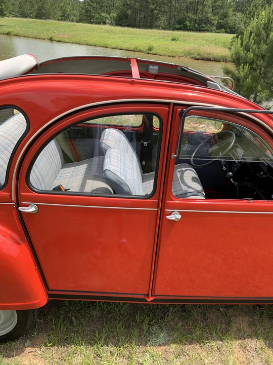 Citroen 2CV - Image 21 of 31