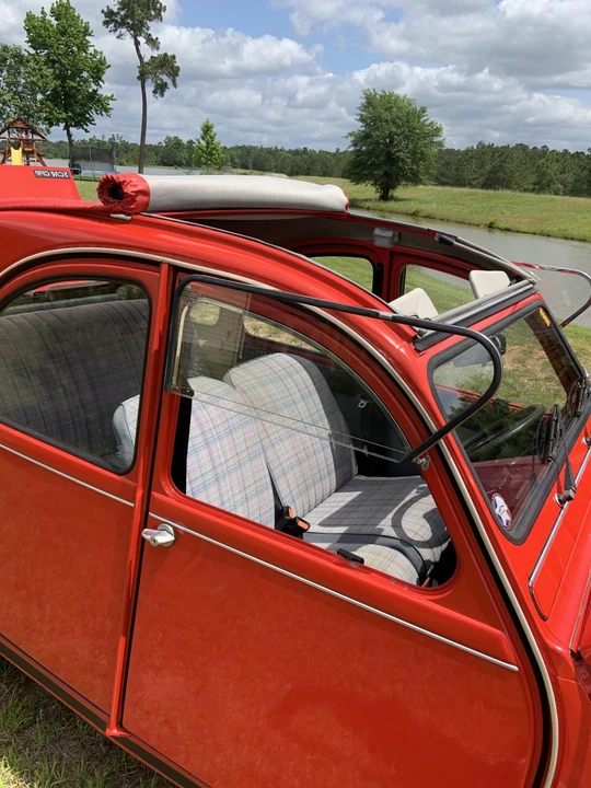 Citroen 2CV - Image 19 of 31