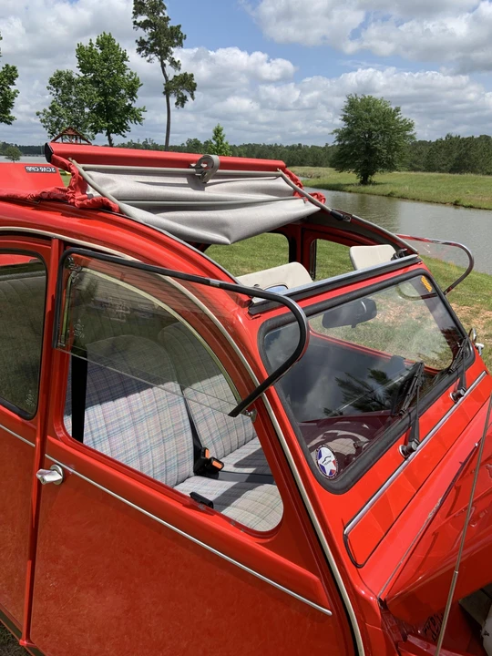 Citroen 2CV - Image 18 of 31