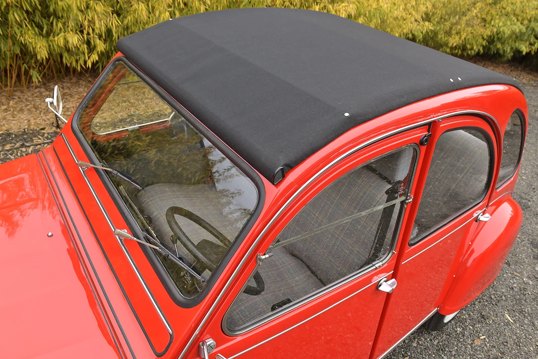 Citroen 2CV - Image 10 of 31