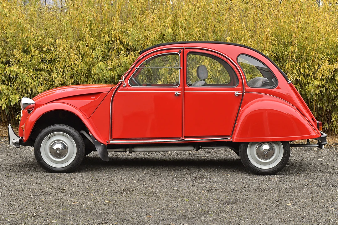 Citroen 2CV - Image 23 of 31