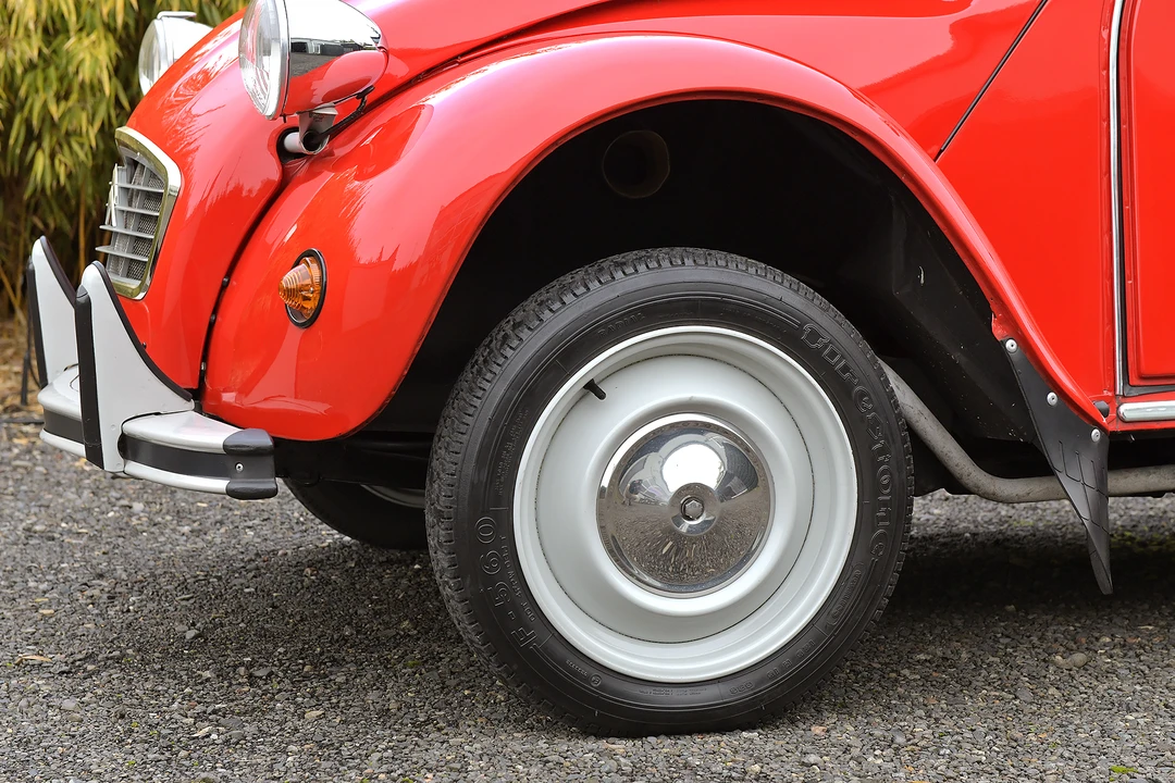 Citroen 2CV - Image 4 of 31