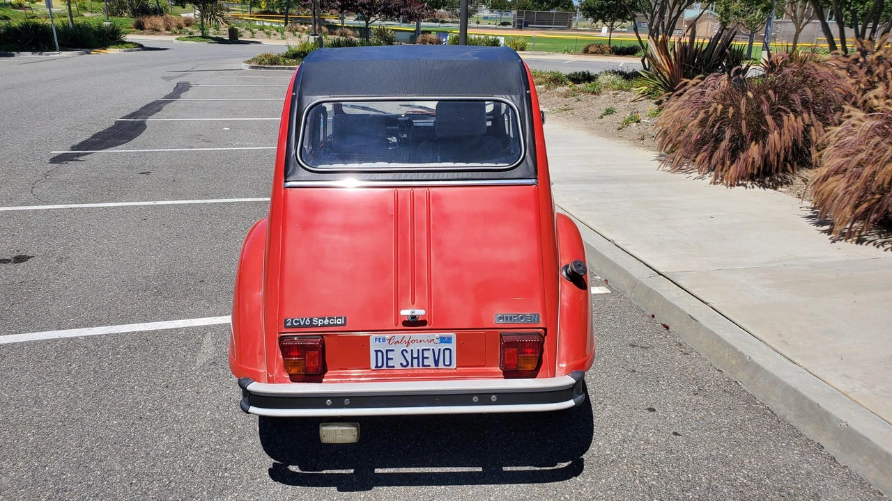 Citroen 2CV - Image 7 of 31