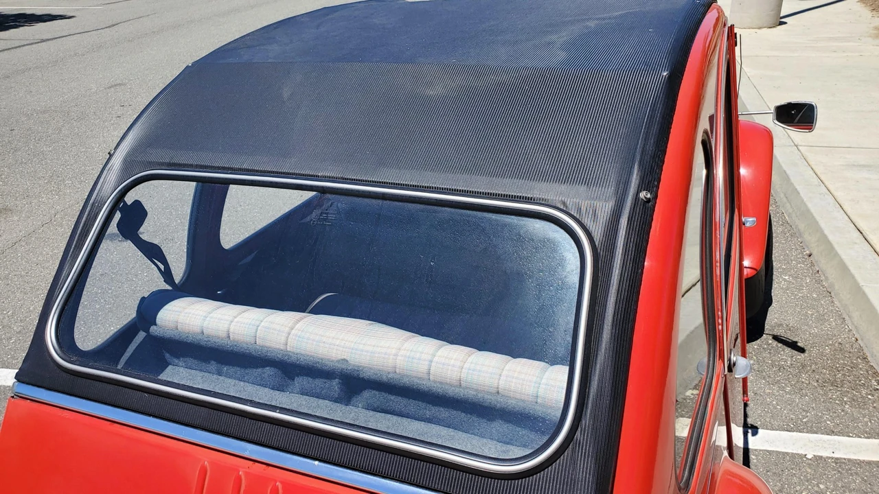Citroen 2CV - Image 31 of 31