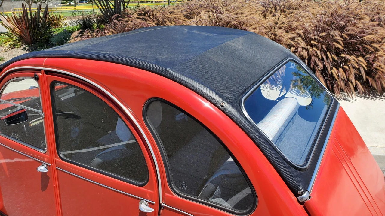 Citroen 2CV - Image 30 of 31
