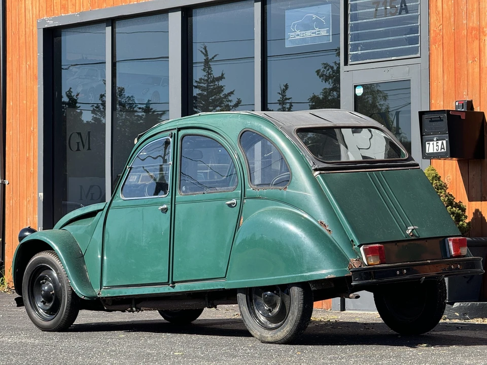 Citroen 2CV - Image 18 of 31