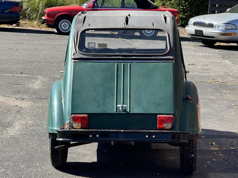 Citroen 2CV - Image 14 of 31