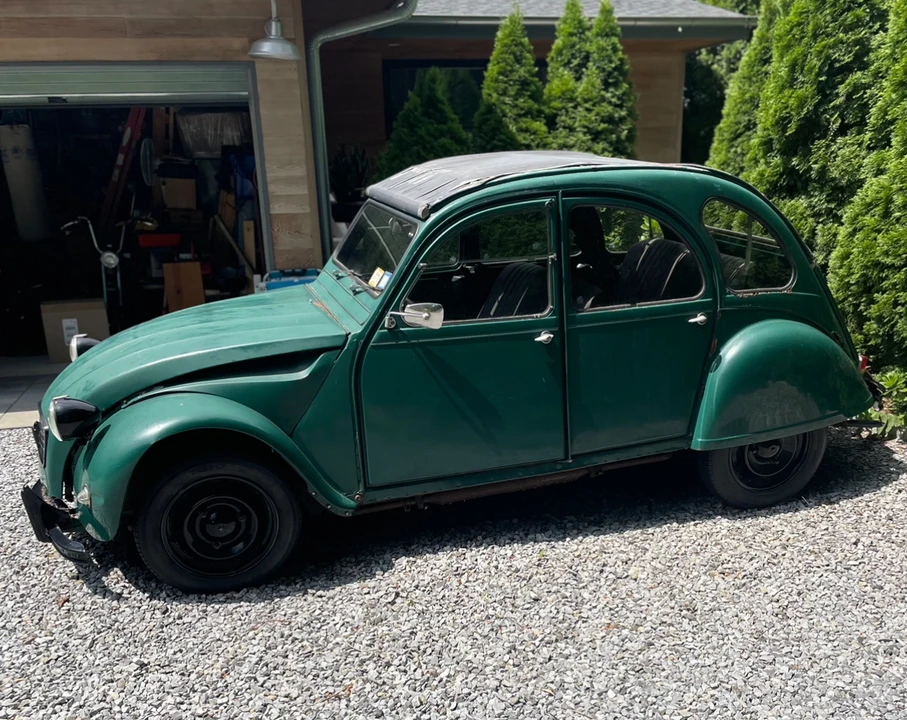 Citroen 2CV - Image 23 of 31