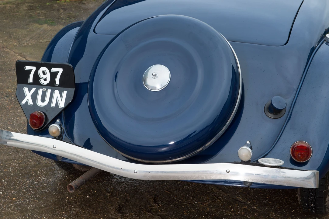 Citroen Traction Avant - Image 21 of 22
