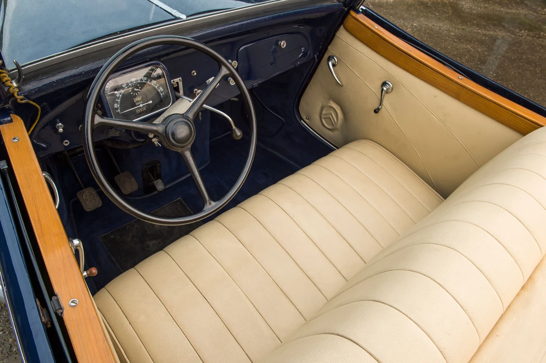 Citroen Traction Avant - Image 14 of 22