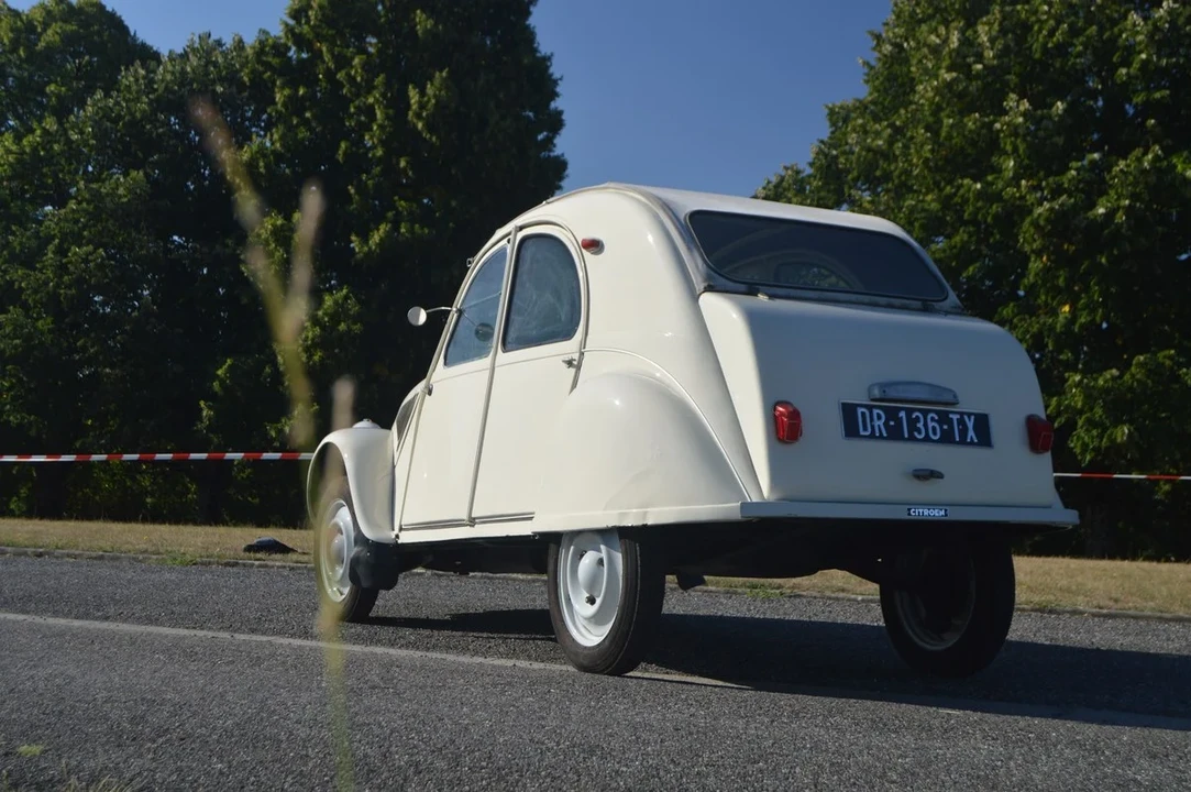1955 Citroen 2CV - Image 20 of 31