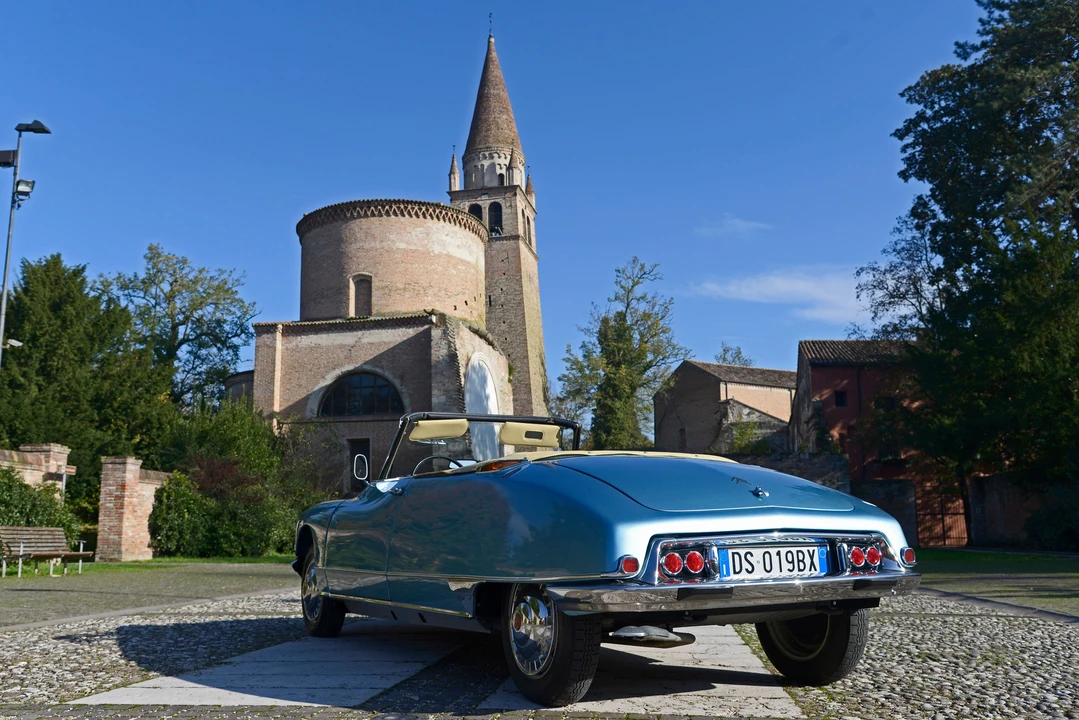 Citroen DS19 - Image 6 of 30
