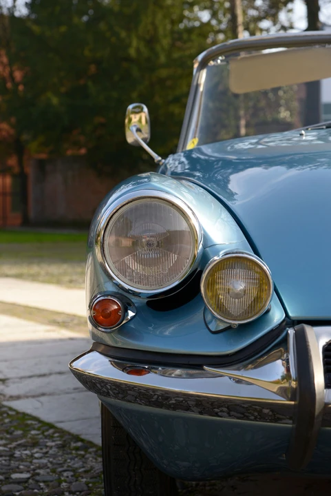 Citroen DS19 - Image 26 of 30