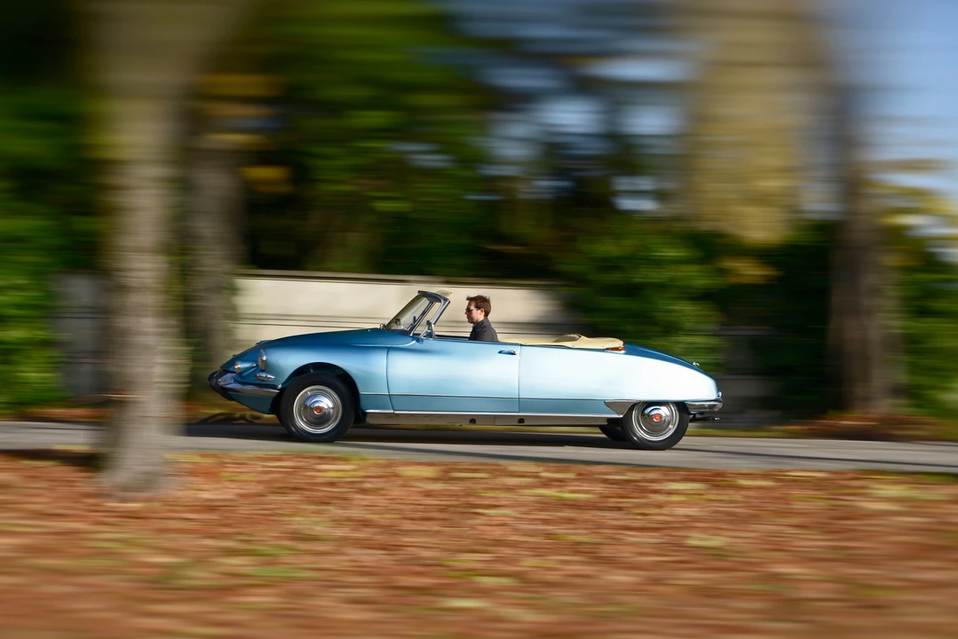 Citroen DS19 - Image 8 of 30
