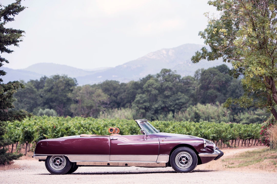 Citroen DS21 - Image 2 of 31