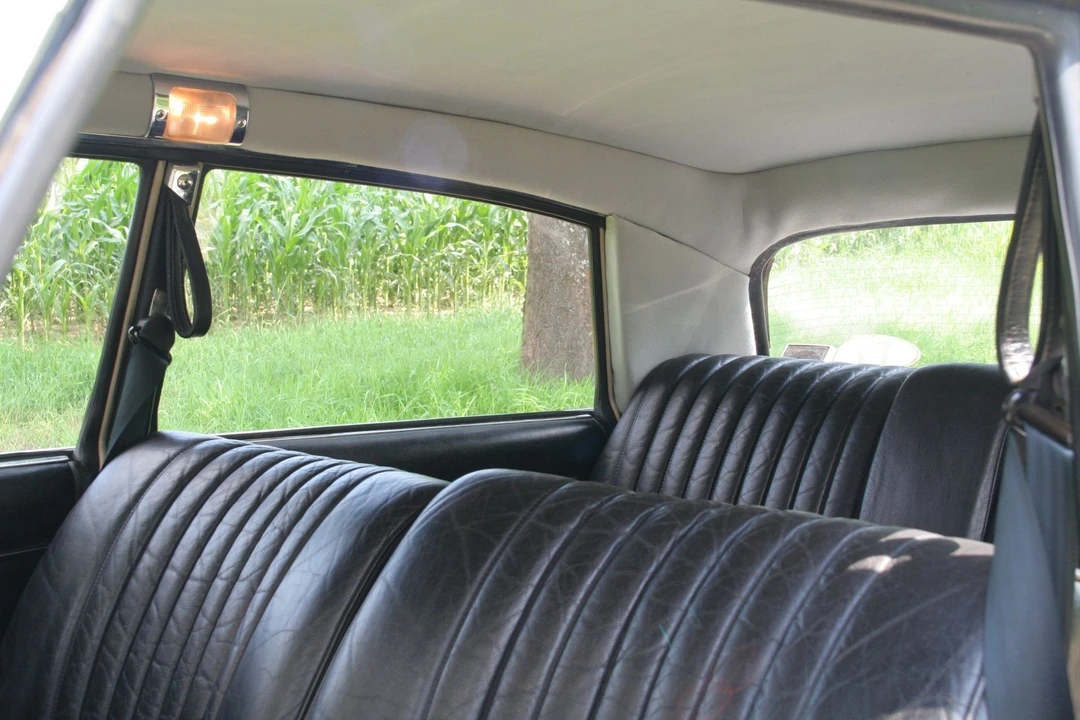 Citroen DS21 - Image 16 of 17