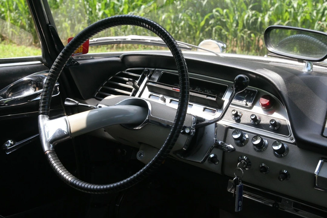 Citroen DS21 - Image 11 of 17
