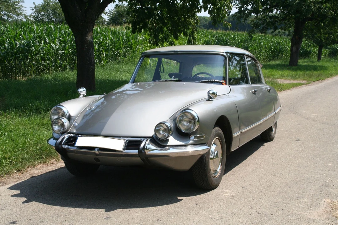 Citroen DS21 - Image 3 of 17