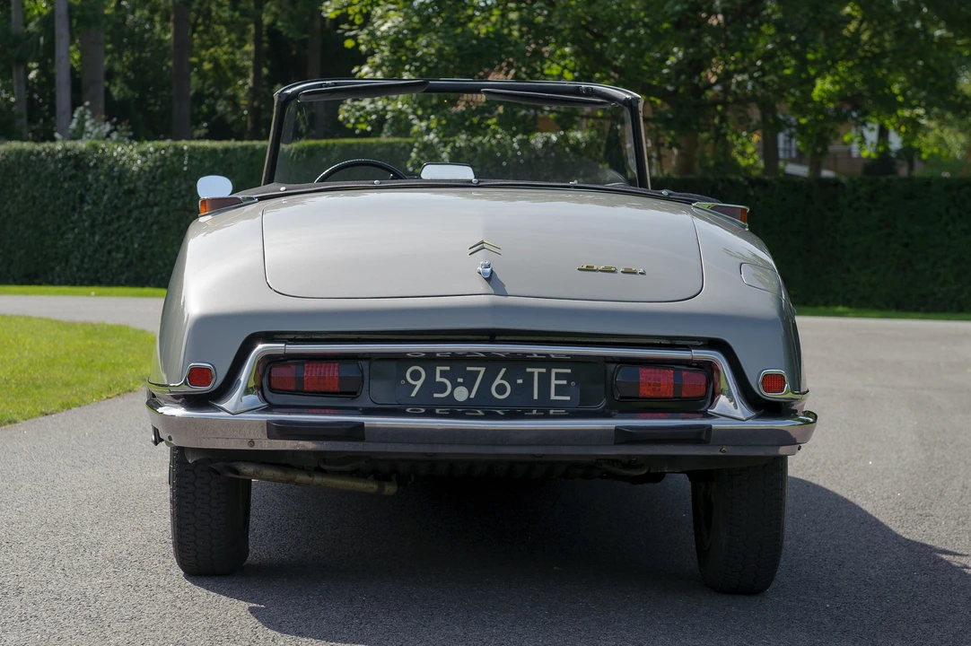 Citroen DS21 - Image 8 of 29