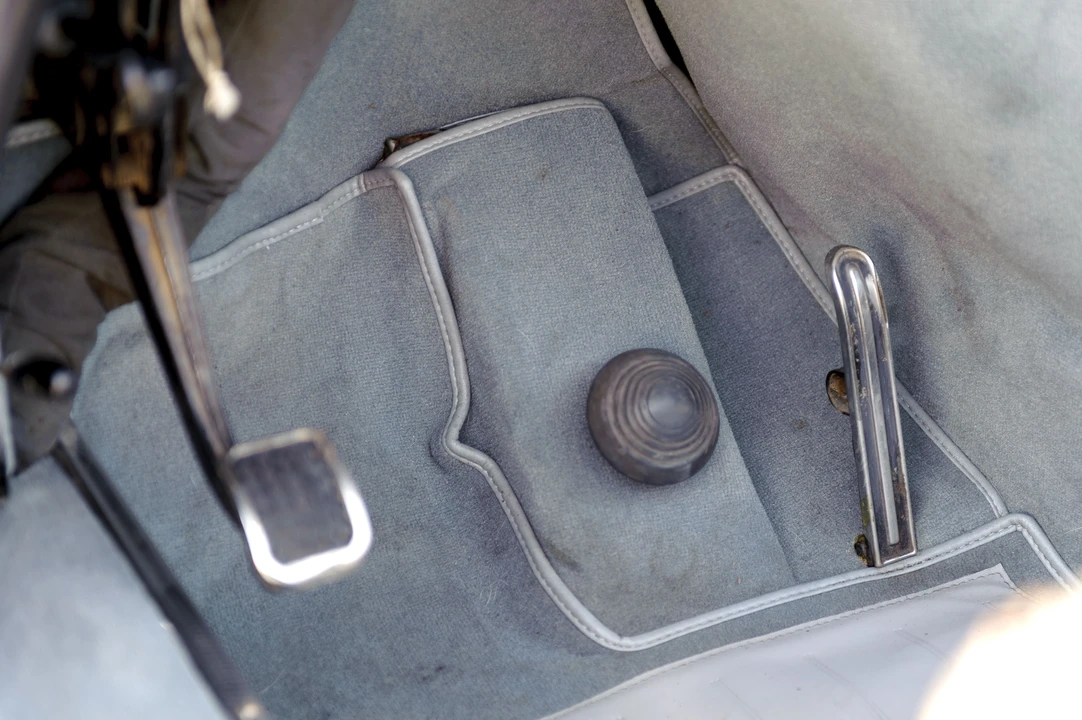 Citroen DS21 - Image 17 of 29