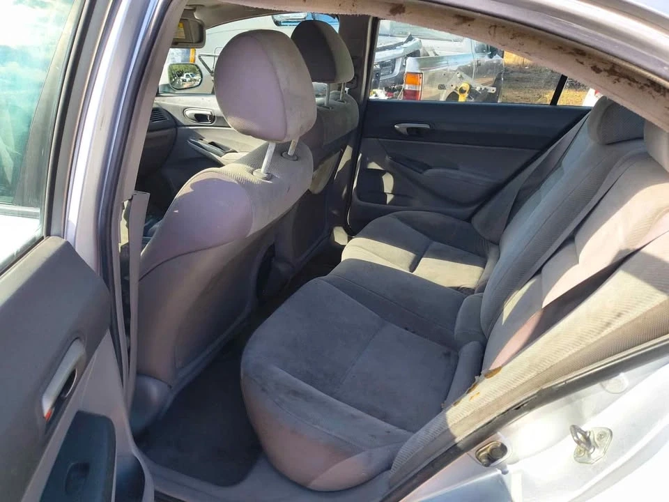 2009 Honda Civic 8th Gen - Image 5 of 6