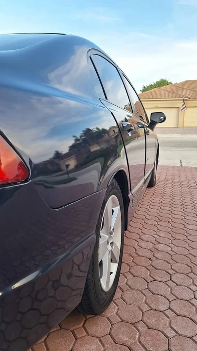 2011 Honda Civic 8th Gen - Image 4 of 10