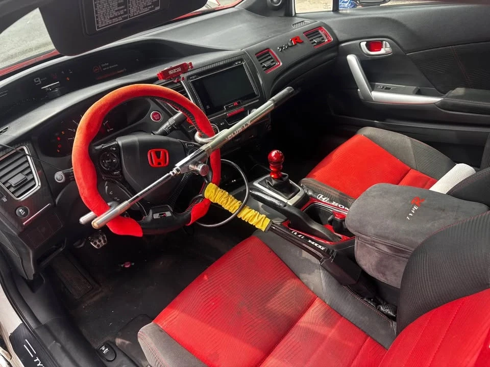 2014 Honda Civic Si 9th Gen - Image 4 of 10