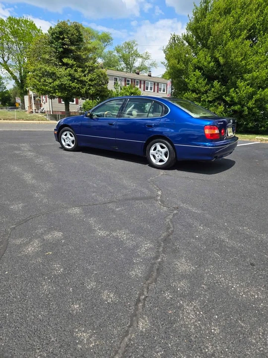 2000 Lexus GS 2nd Gen - Image 5 of 6