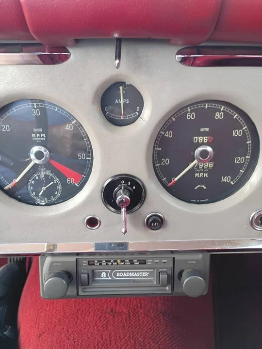 1958 Jaguar XK150 - Image 10 of 14