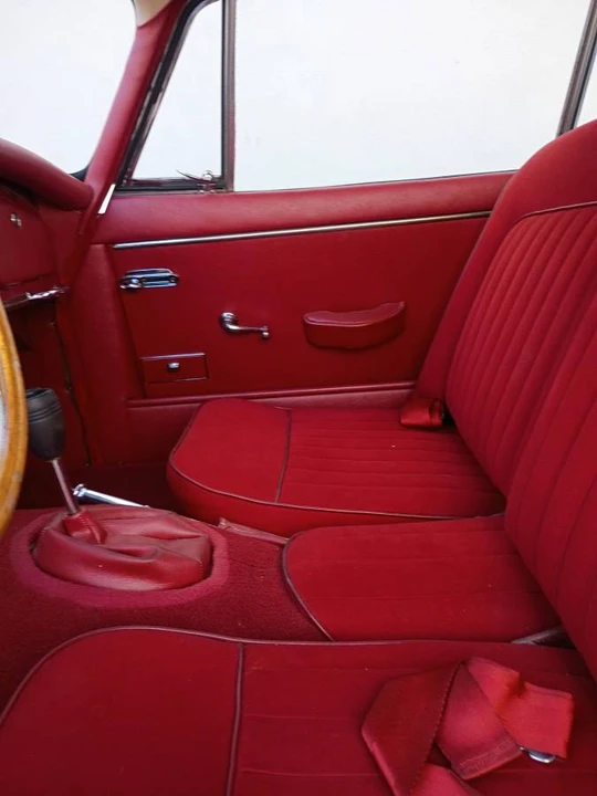 1958 Jaguar XK150 - Image 10 of 21