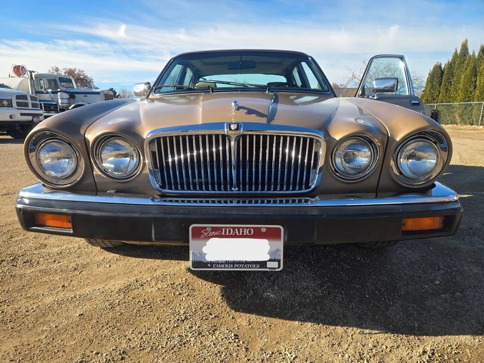 1987 Jaguar XJ Series 3 - Image 2 of 5